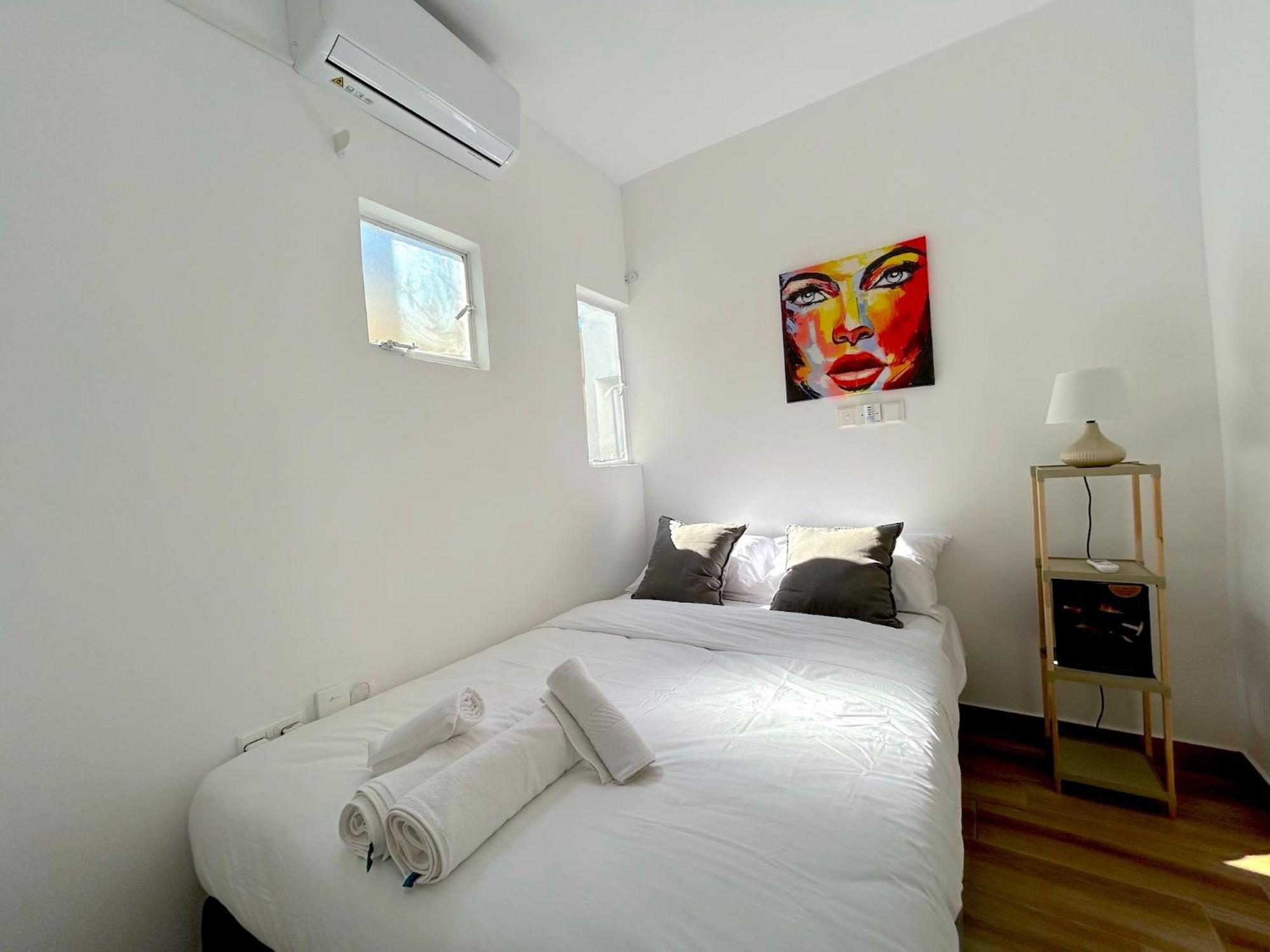 Queen Regina Suites By Platform 357 Nicosia Exterior photo
